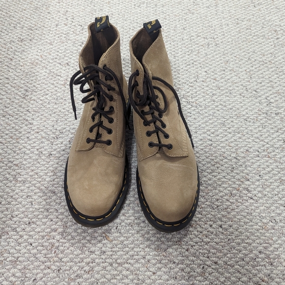 Dr Martens 1460 Pascal Nubuck Leather Lace up Boot - Picture 4 of 4